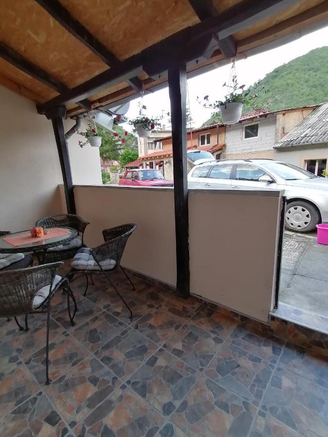 Apartman Ivona Ovcar Banja Εξωτερικό φωτογραφία